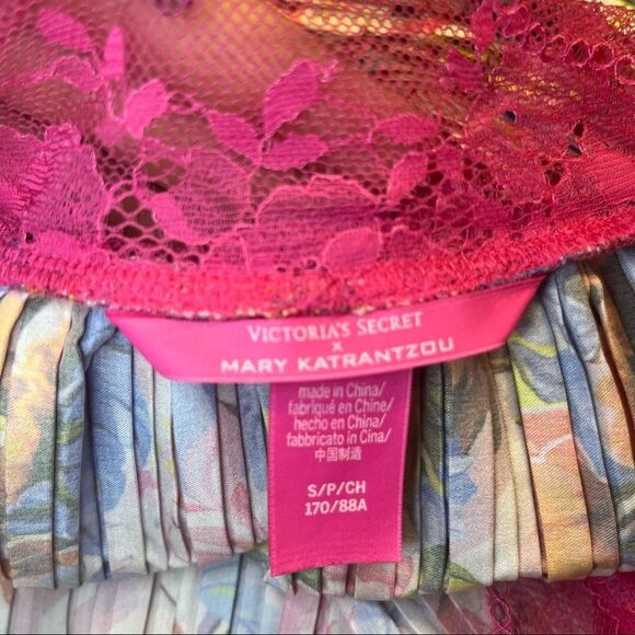 Victoria’s Secret x Mary Katrantzou Babydoll Slip - Picture 11 of 11